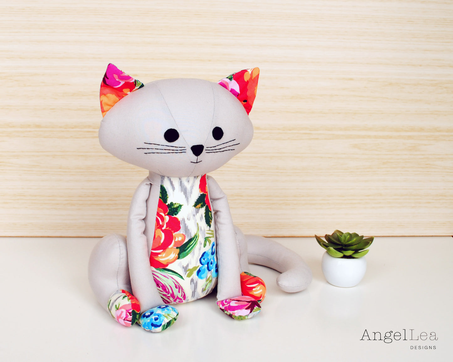 Scrappy Paws Cat Sewing Pattern - HARD COPY