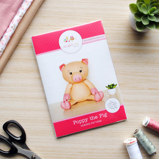 Poppy the Pig Sewing Pattern - HARD COPY