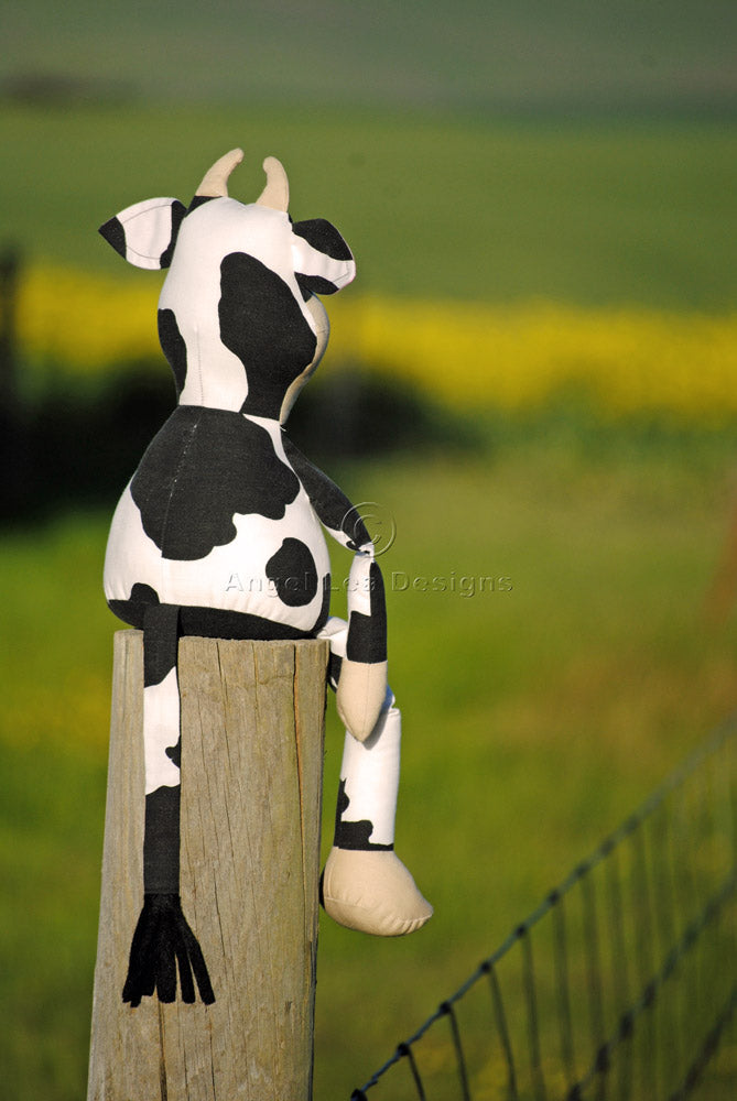 Cleo the Cow Softie PDF Sewing Pattern