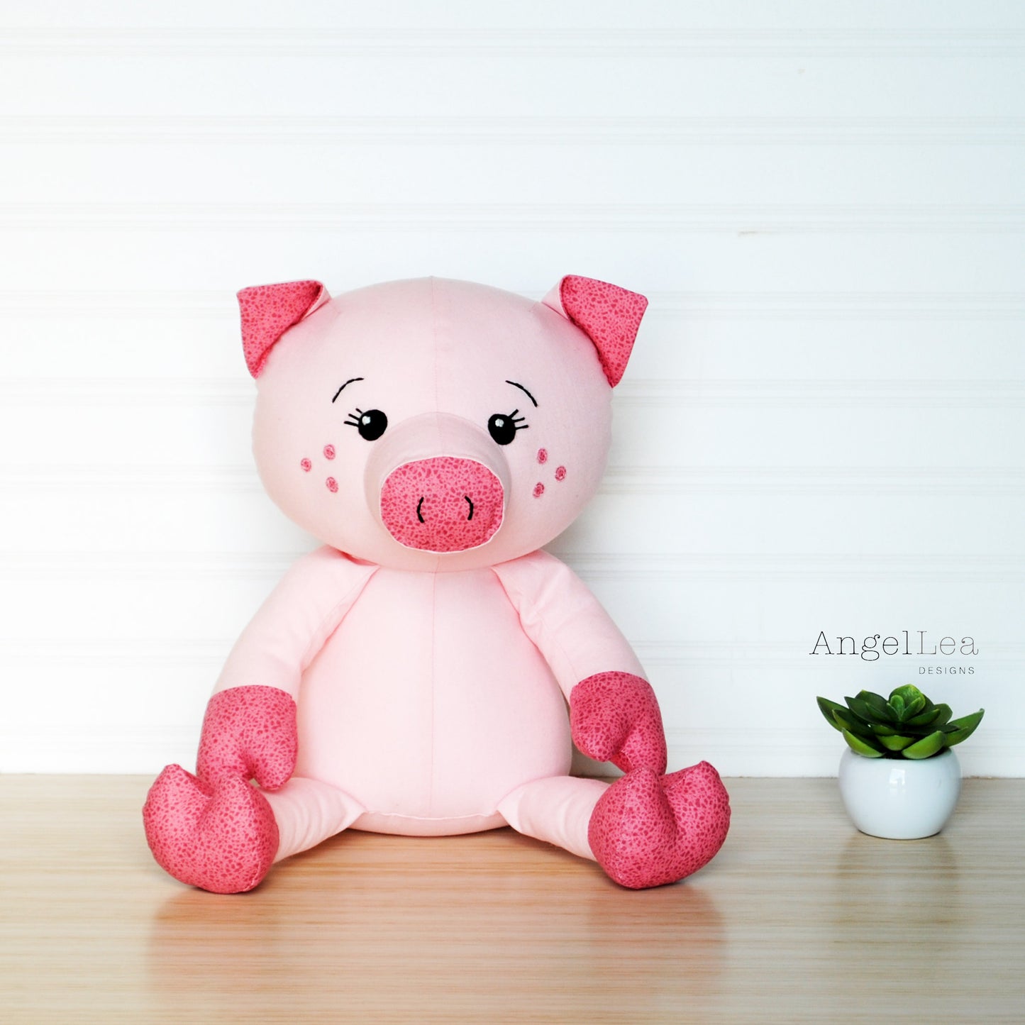 Poppy the Pig PDF Sewing Pattern