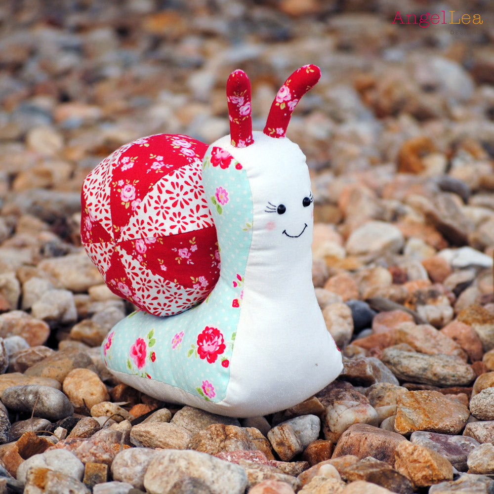 Sandy the Snail Softie PDF Sewing Pattern