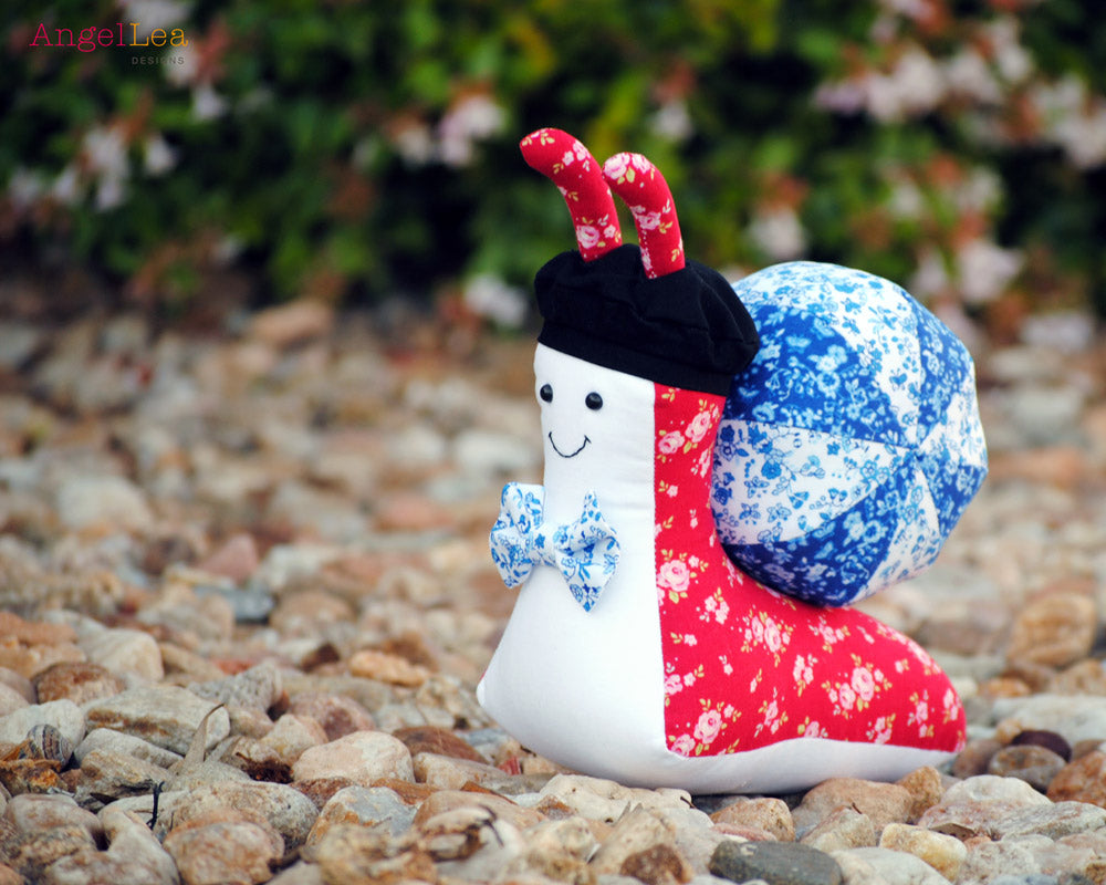 Sandy the Snail Softie PDF Sewing Pattern