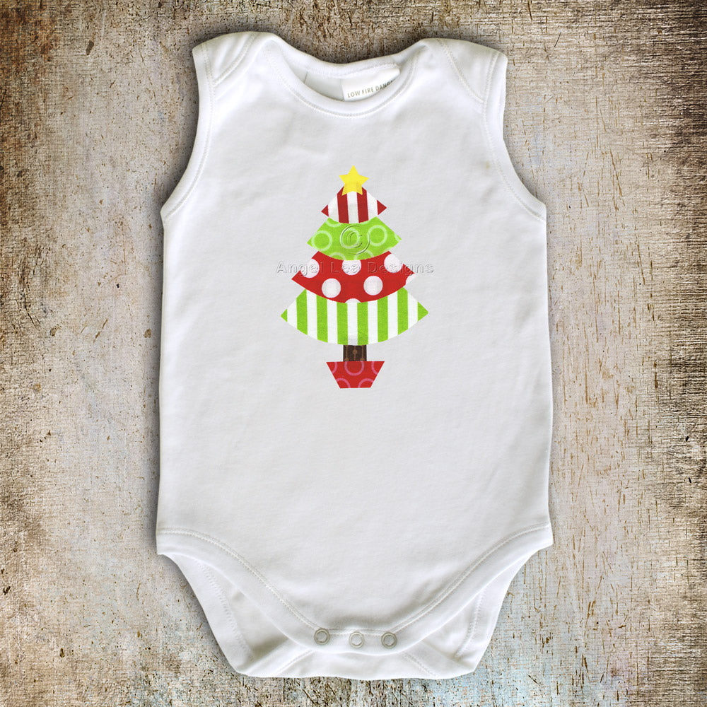 Christmas Tree and Gifts Applique Template